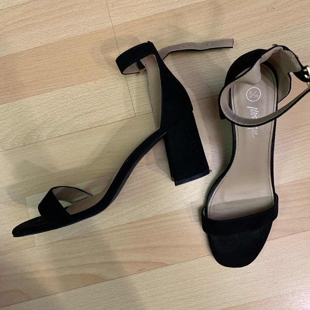 Black strappy block heel sandals
